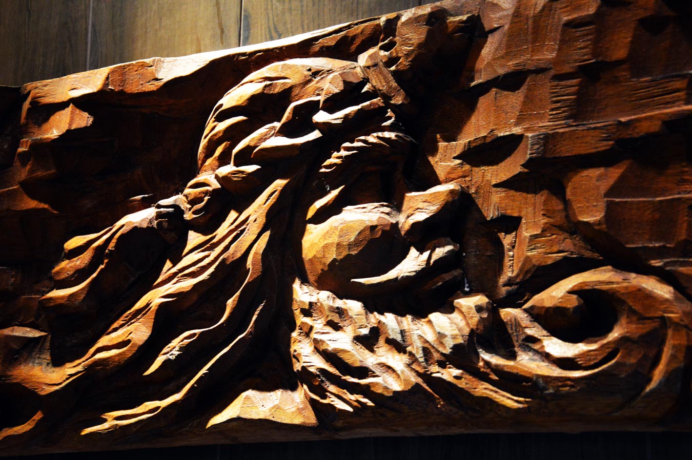 Detalhes da escultura Ainu. Foto Luci Judice Yizima